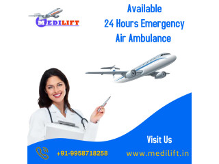 Excellent Medical Team offered by Medilift Air Ambulance in Bagdogra