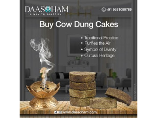 Dry cow dung cake