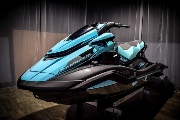 yamaha-2023-fx-svho-jetski-big-0
