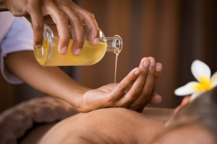 auric-spa-bangalore-professional-services-8976846033-big-3
